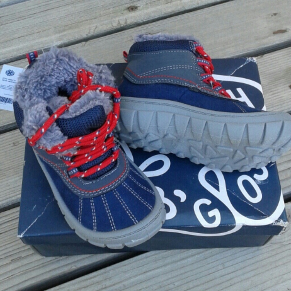 Osh kosh B'gosh toddler boots size 7